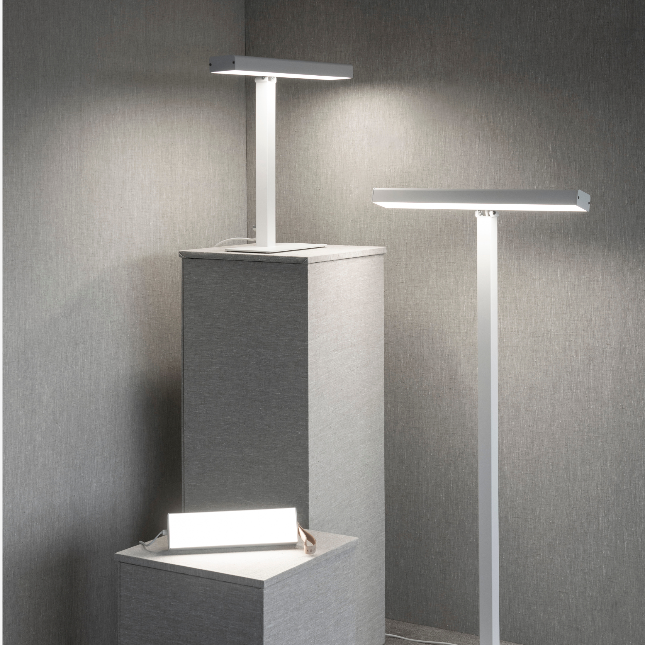 Innolux Valovoima Skrivebord – Stilren lysterapi-lampe for energi og fokus